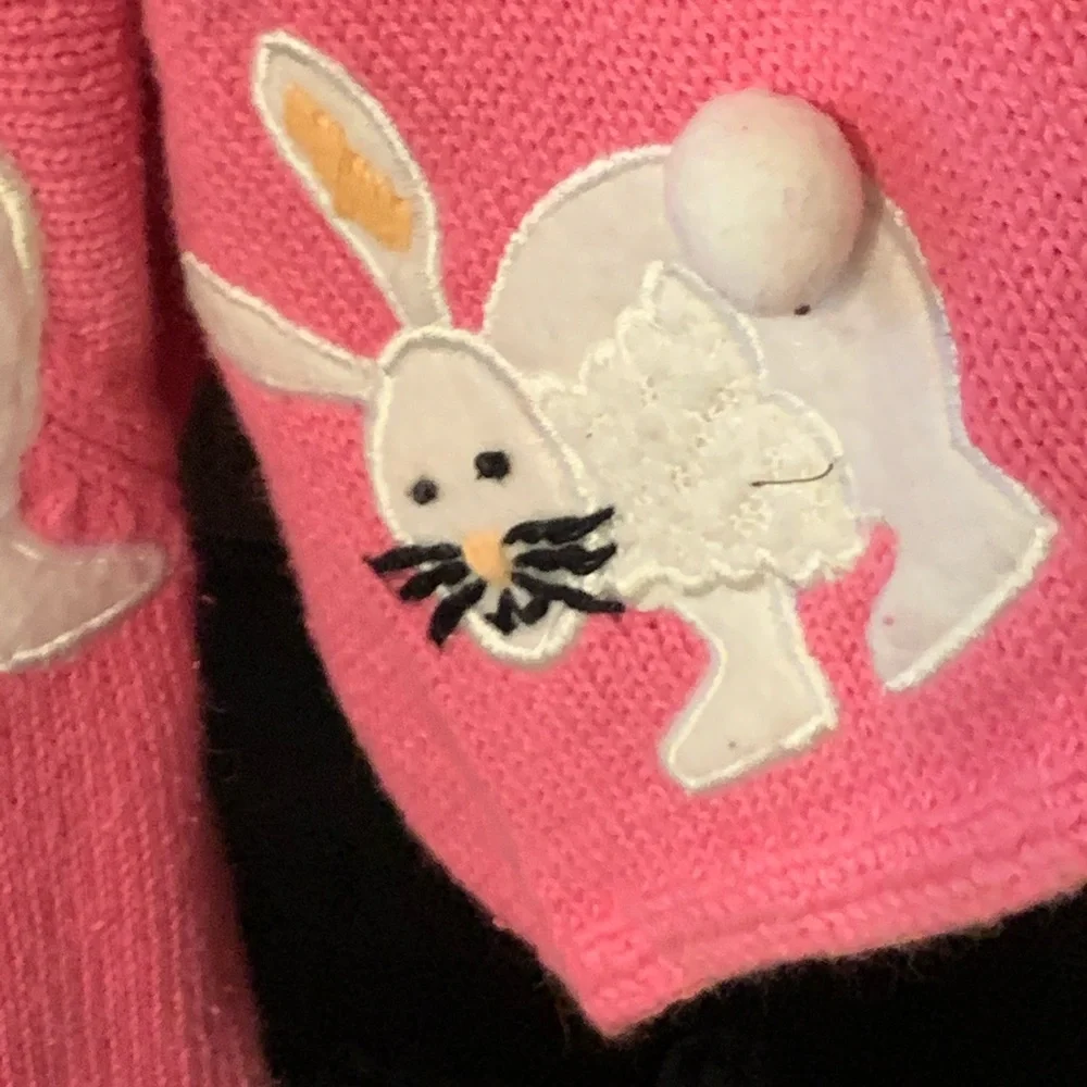SOLD  90s Easter Bunny bellepointe sweater - Picture 6 of 9